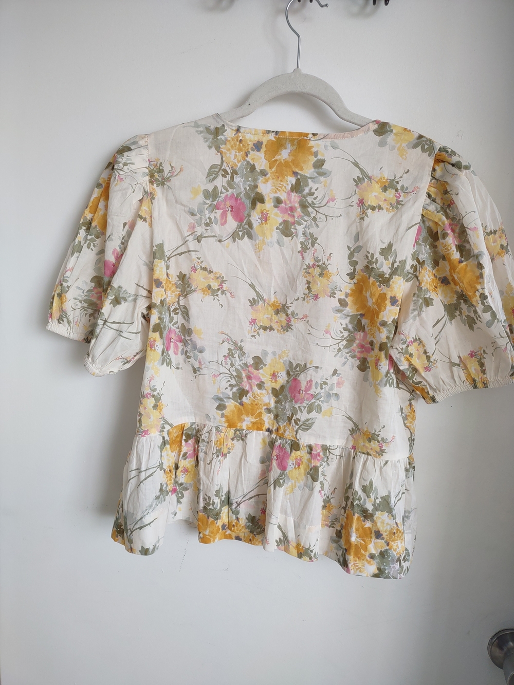 CeCe Cream Floral Peplum Cotton Blouse with Yellow & Pink Flowers - Picture 2 of 9